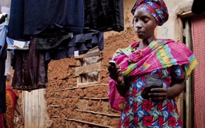 Bill y Melinda Gates creen que la banca móvil podría transformar las vidas de los más pobres