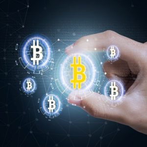 Bitcoin resurge con fuerza