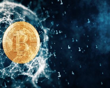 Bitcoin cotiza por encima 8200 dólares